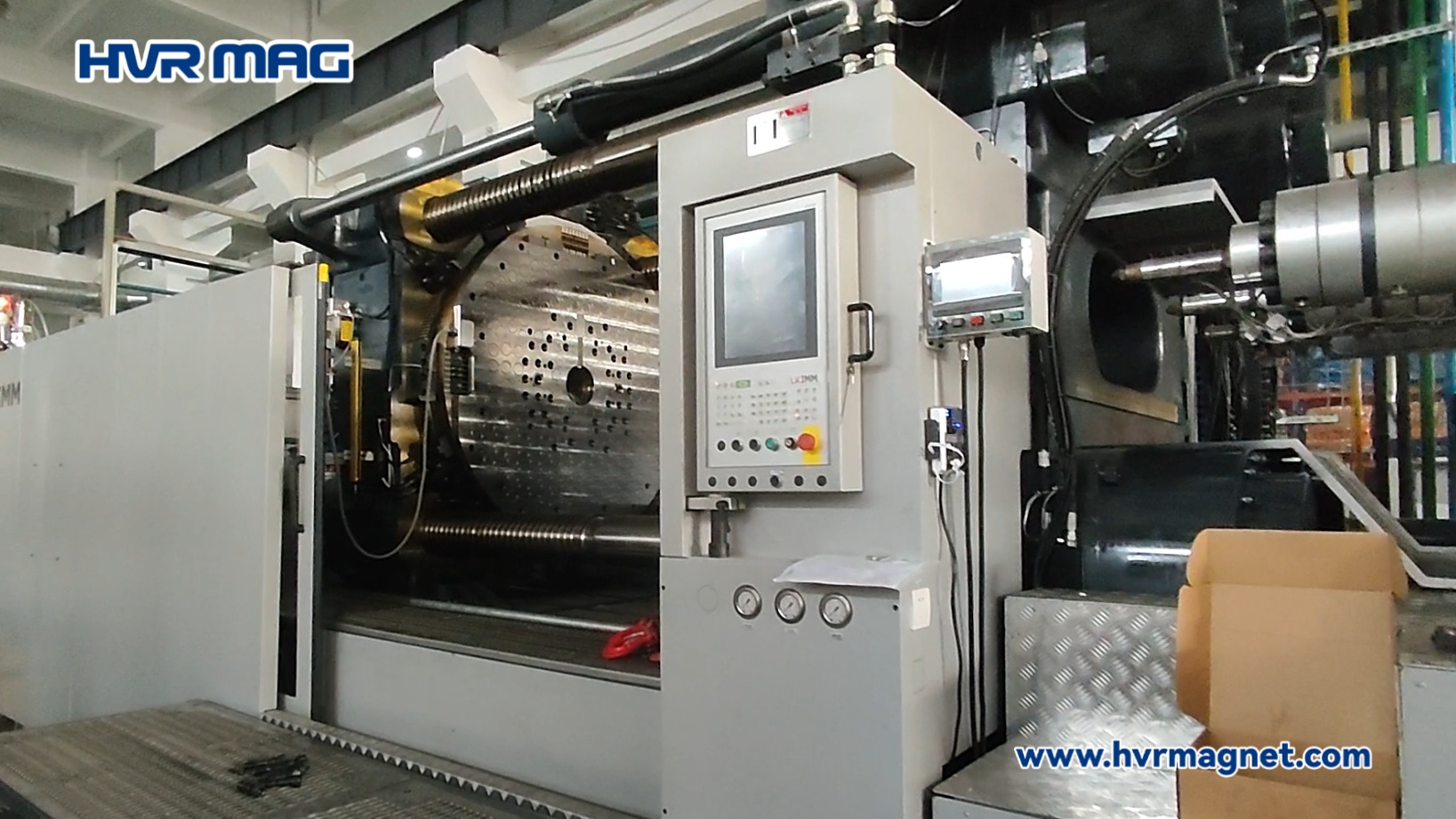 Clamping Systems for TwoColor Molding Machine HVR MAG